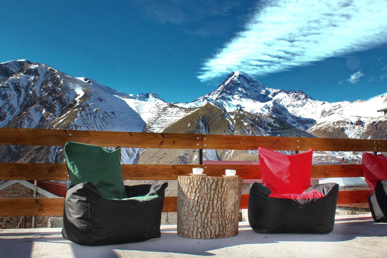 Hotel Sunshine Kazbegi Exterior foto